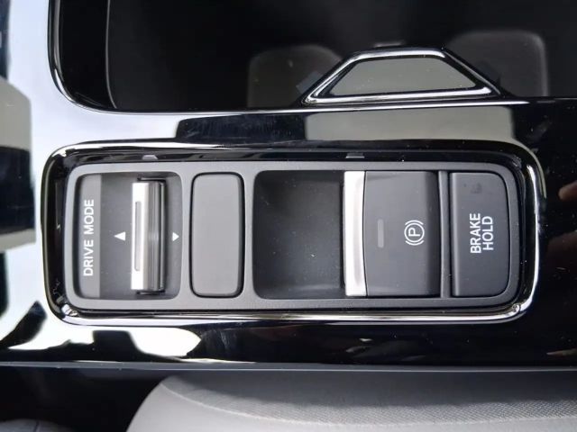 Honda e:Ny1