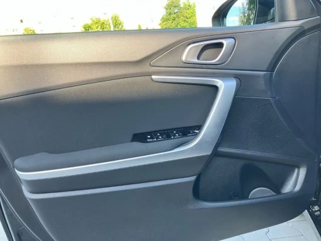 Kia Ceed / cee'd