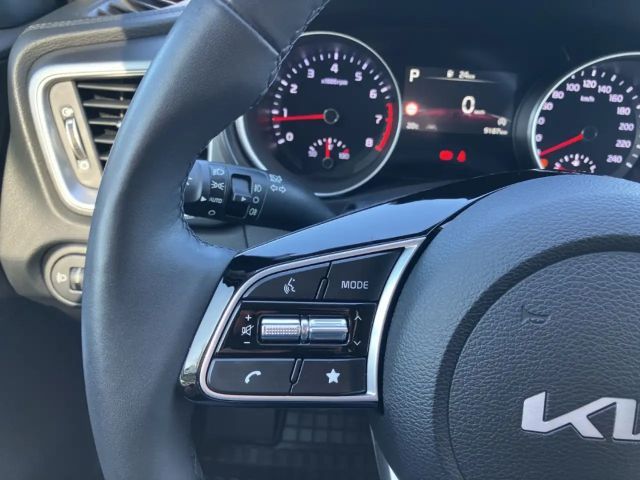 Kia Ceed / cee'd