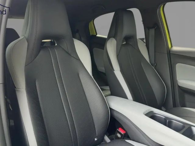 BYD Dolphin Surf