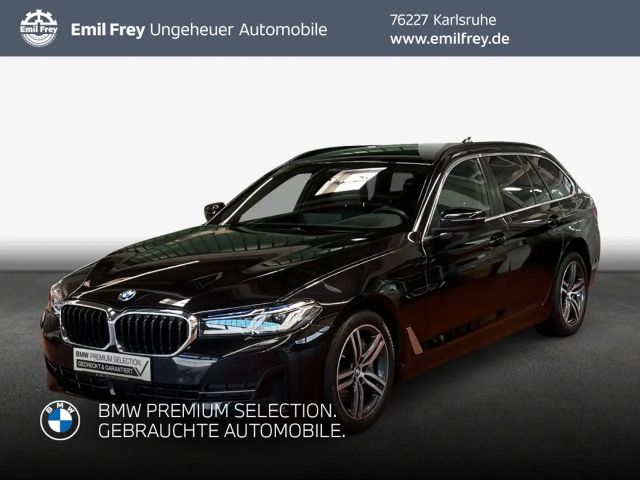 BMW 530 d Touring Aut., AHK, SHZ, Laserlicht, Standh. 2023 Diesel