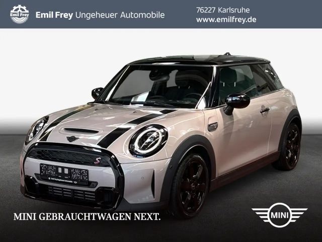 MINI Cooper S Cooper S Aut. Classic Trim, RFK, Panoramadach 2023 Benzine