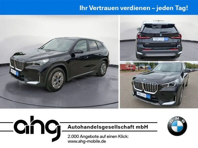 BMW iX1 xDrive30 *Navi*Memory*LED*PDC*SHZ*DAB* 2023 Elektrisch