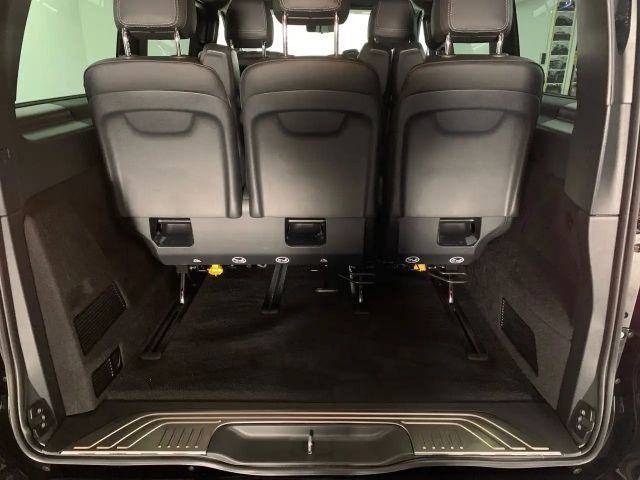 Mercedes-Benz V 280