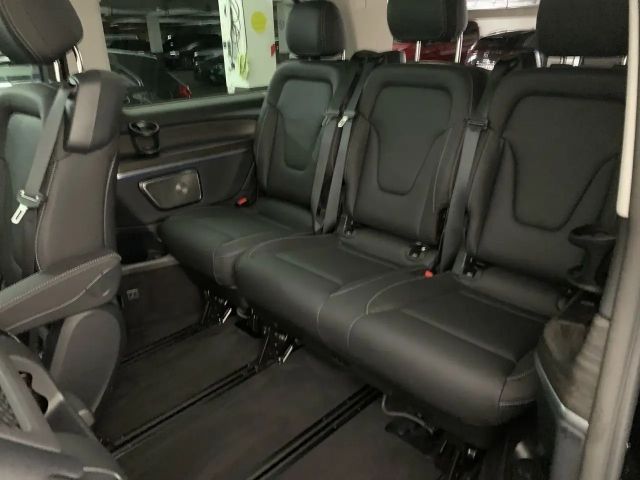 Mercedes-Benz V 280
