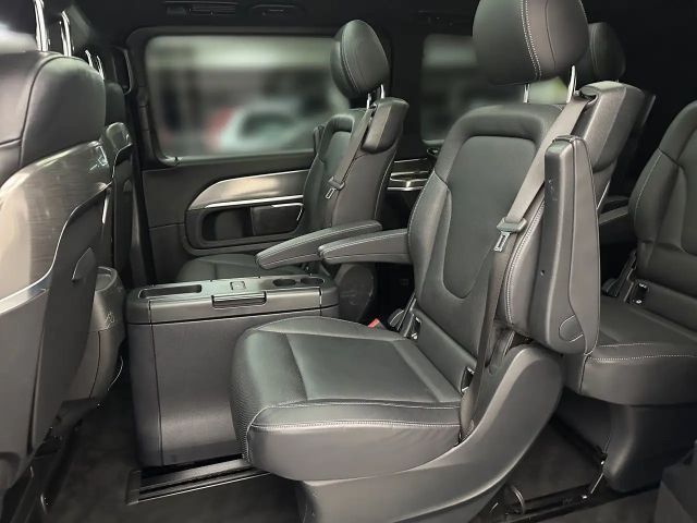 Mercedes-Benz V 280