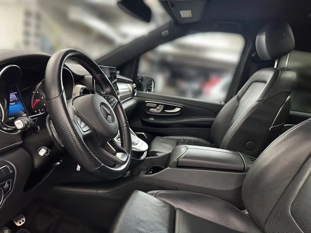 Mercedes-Benz V 280