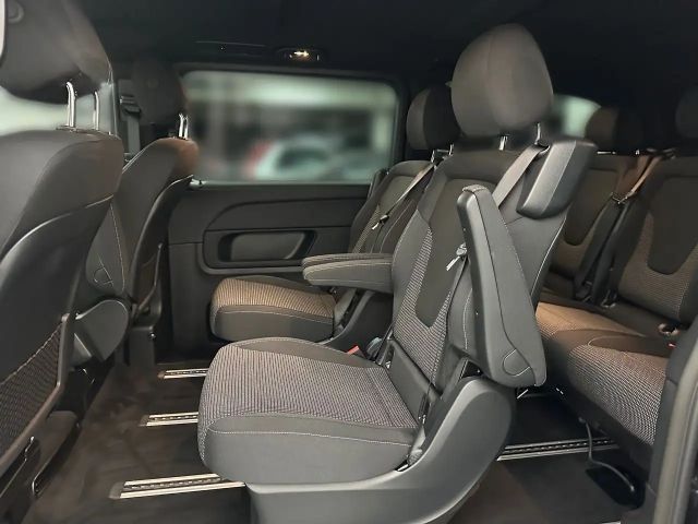 Mercedes-Benz V 280