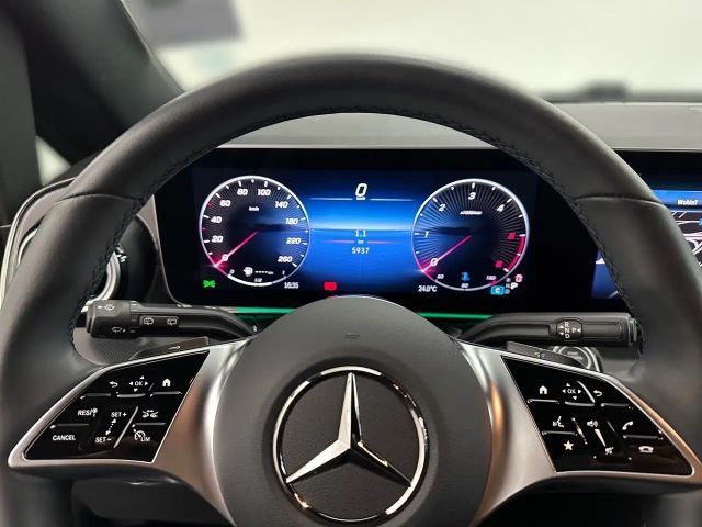Mercedes-Benz V 280
