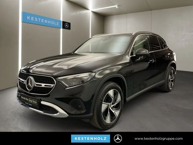 Mercedes-Benz GLC 400 e 4M Fahrass WideScreen Pano Burmester AHK 2023 Hybride / Benzine