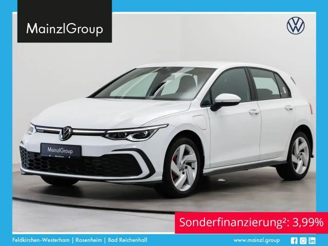 Volkswagen Golf GTE GTE 1.4 TSI DSG LED Navi SHZ ACC 2022 Hybride / Benzine