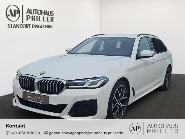 BMW 520 d Touring M-Sport/Laser/HUD/AHK/DAB/19Zoll 2023 Diesel
