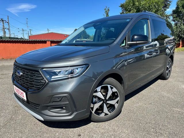 Ford Grand Tourneo