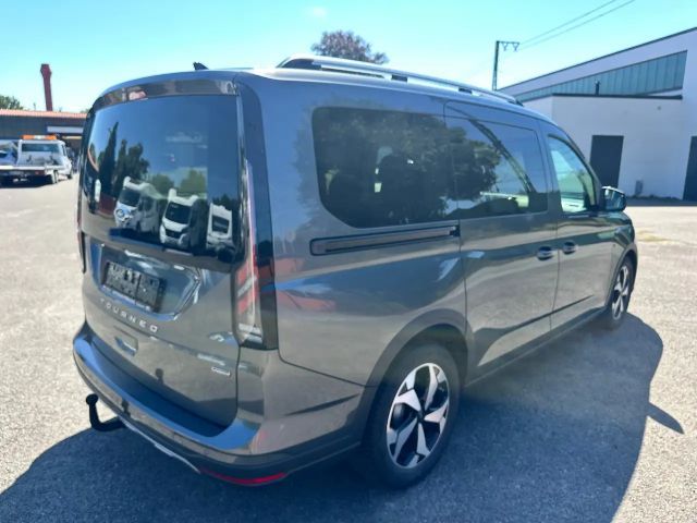 Ford Grand Tourneo