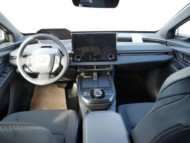 Toyota C-HR+