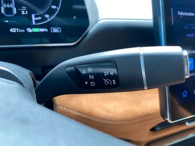 Mazda 6e