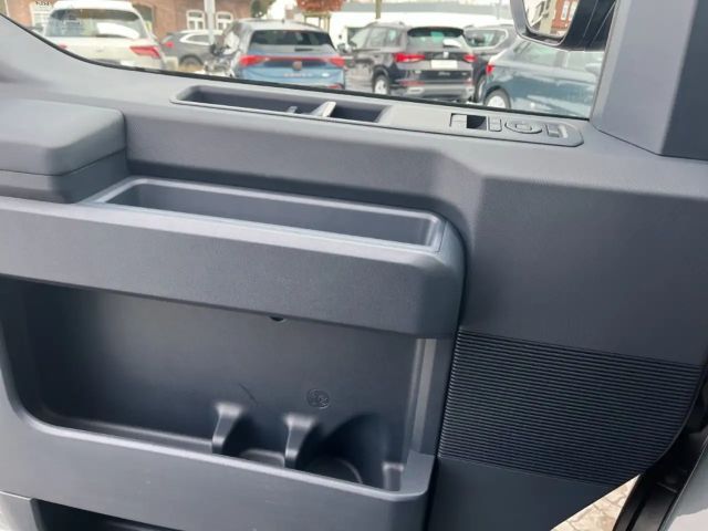 Kia PV5 Passenger