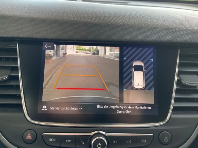 Opel Crossland X