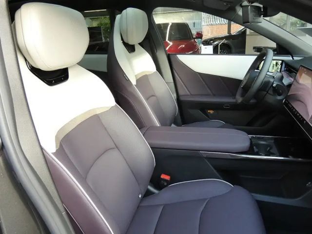 Mazda CX-6e