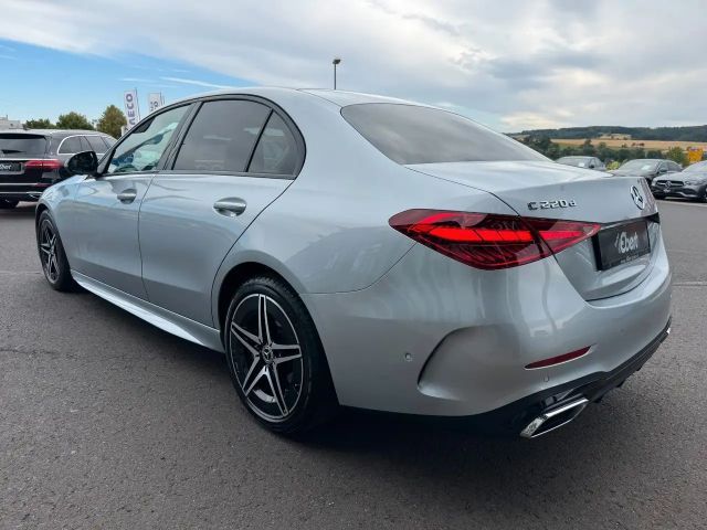 Mercedes-Benz C 220