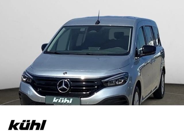Mercedes-Benz EQT 200 lang Premium Plus Navi,AHK,LM16, 2025 Elektrisch