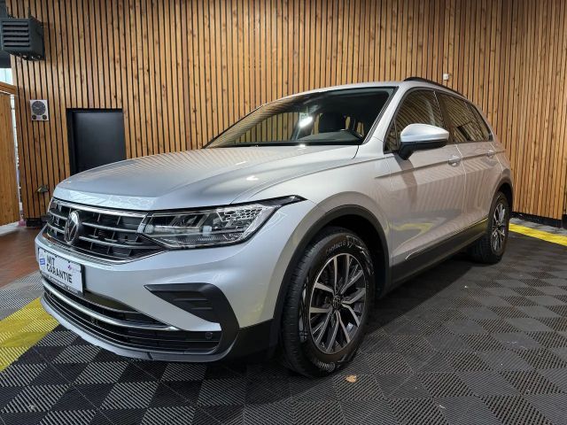Volkswagen Tiguan 2,0 TDI Life DSG *Navi*ACC*AHK*App*LED* 2022 Diesel