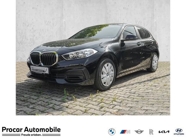 BMW 116 i NAVI PDC V+H DAB Klima Touch 2024 Benzine