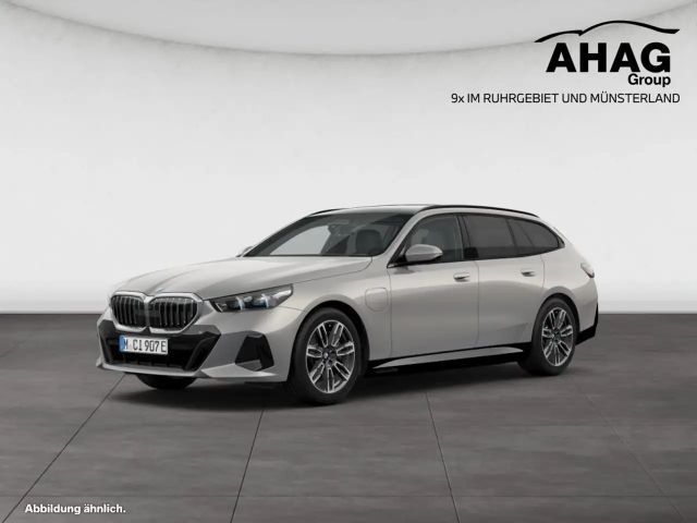 BMW 550 e xDrive Touring 2026 Hybride / Benzine