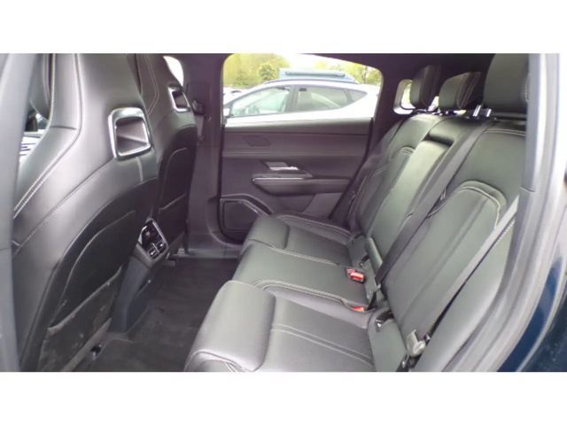 Mazda 6e