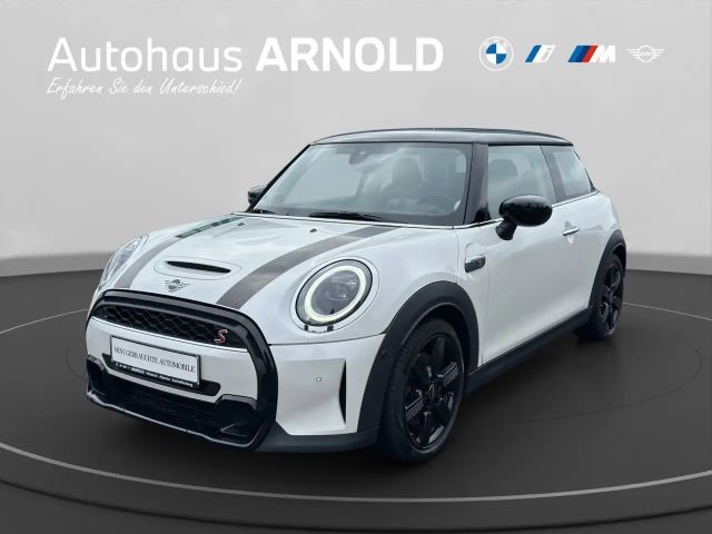 MINI Cooper S Hatch Head-Up HK HiFi DAB LED RFK Navi 2023 Benzine