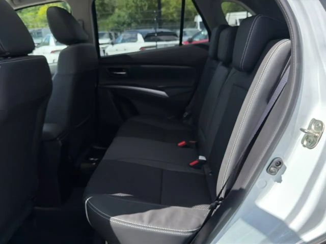 Suzuki S-Cross