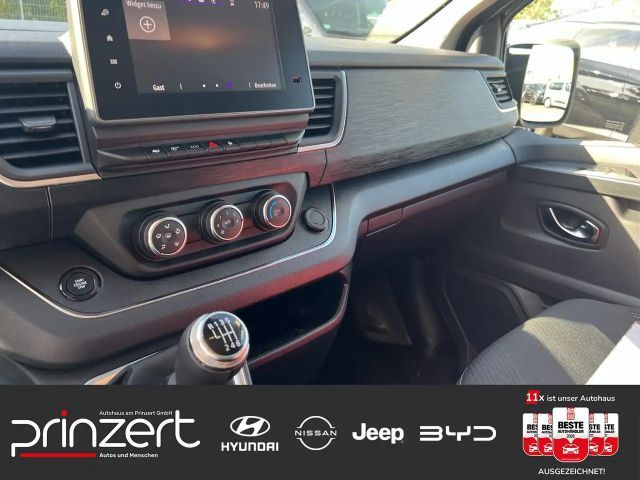 Nissan Primastar