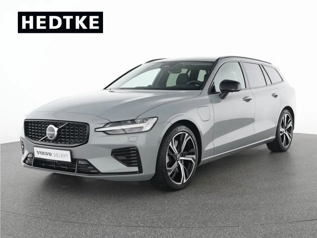 Volvo V60 T8 AWD Ultra Dark B&W-SOUND*360°AHK*MASSAGE 2024 Hybride / Benzine