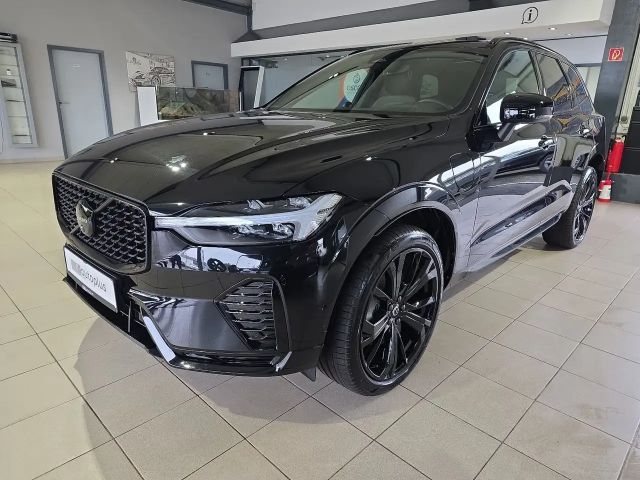 Volvo XC60 T8 Plus Black Edition Recharge AWD B&W Luft 2025 Hybride / Benzine