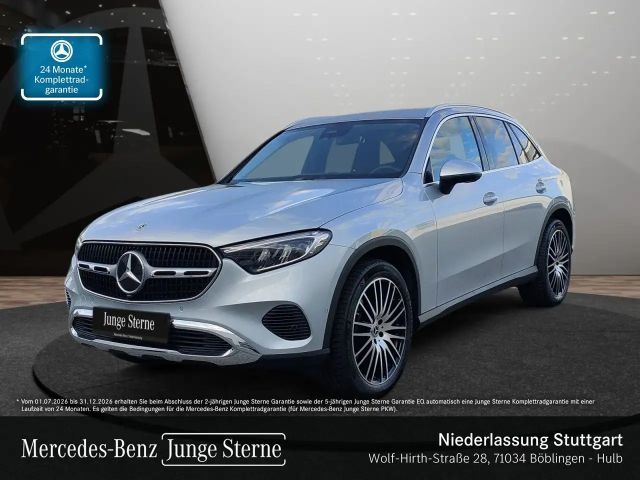 Mercedes-Benz GLC 200 4M AVANTG+AHK+LED+KAMERA+TOTW+KEYLESS+9G 2025 Benzine