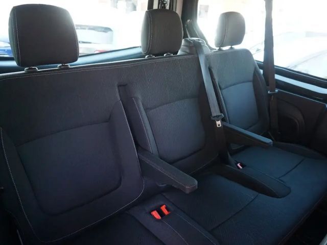 Nissan Primastar