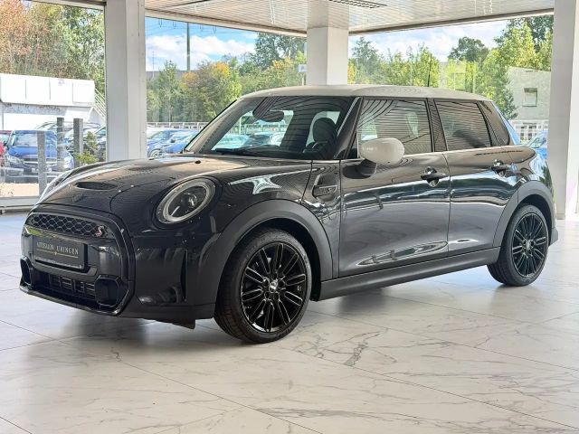 MINI Cooper S DKG*DIGITALTACHO*NAVI*DRIVING-ASS*5-TÜR 2023 Benzine