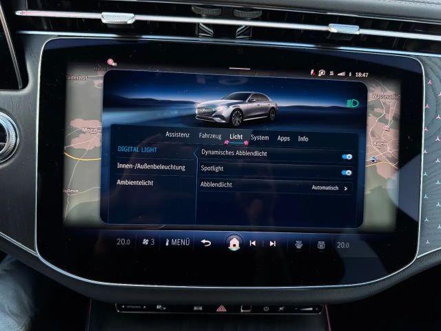 Mercedes-Benz E 220