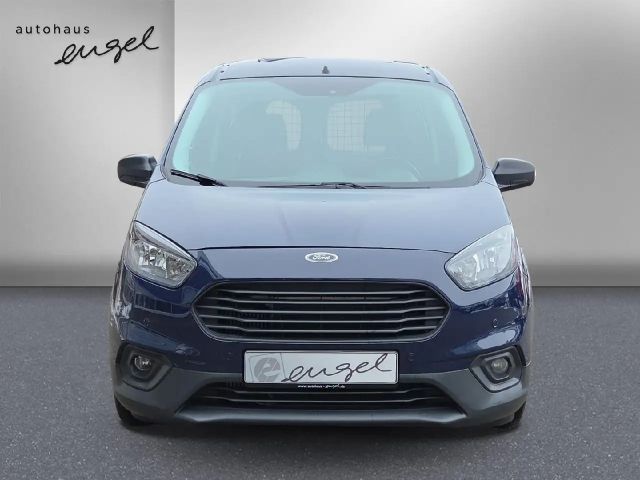 Ford Transit Courier