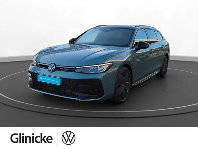 Volkswagen Passat Variant 2.0 TDI R-line AHK StHz Pano DSG 2025 Diesel