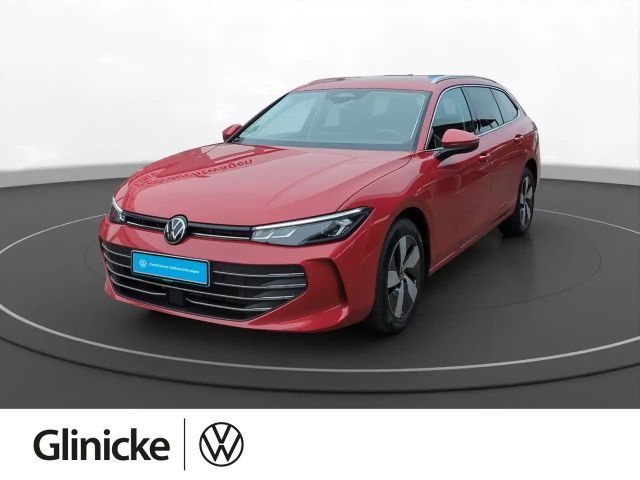 Volkswagen Passat Variant 1.5 TSI IQ-Drive AHK Leder DSG 2025 Benzine