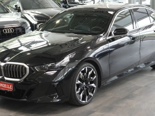 BMW 540 d Limousine xDrive M Sport*HEAD-UP*STHZ*360°* 2025 Diesel