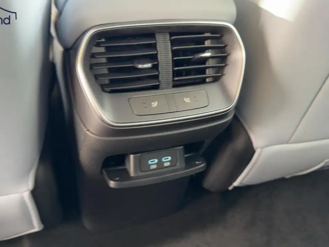 BYD Sealion 7