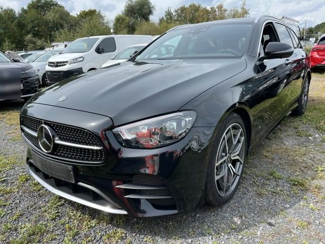 Mercedes-Benz E 400 E400d 4M AMG ACC BURMESTER 360 MEM MULTIBEAM AHK 2022 Diesel