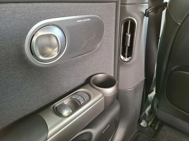 Genesis GV60