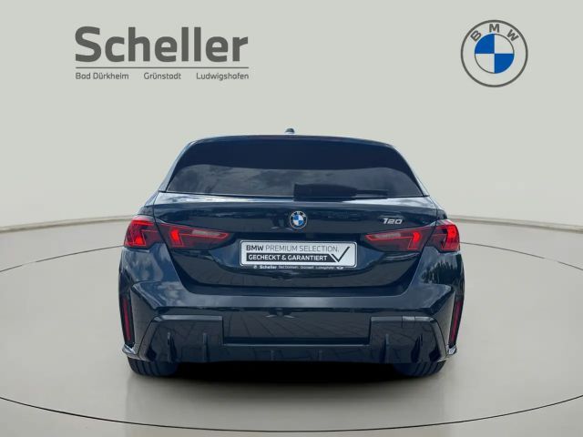 BMW 120