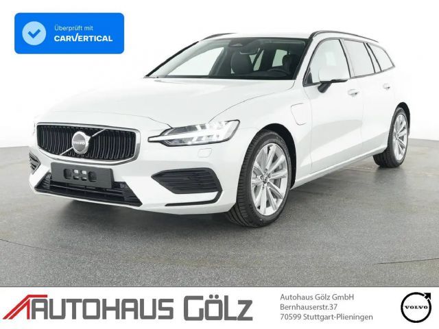 Volvo V60 T6 Core AWD inkl. Winterräder Totwinkel*ACC*Navi*Kamera*Sitzheizung vorn+hinten* 2026 Hybride / Benzine