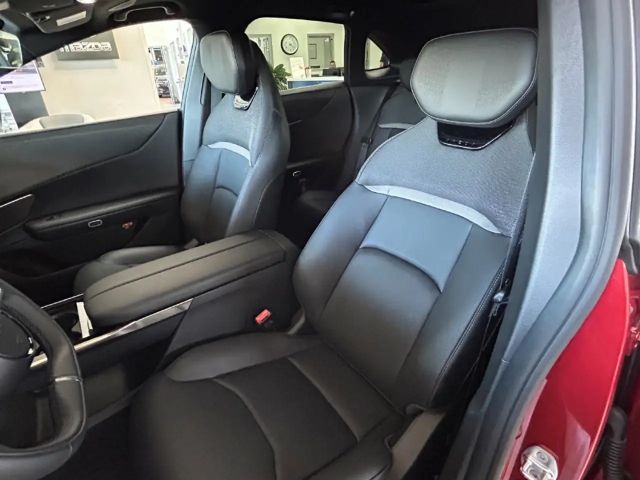 Mazda CX-6e