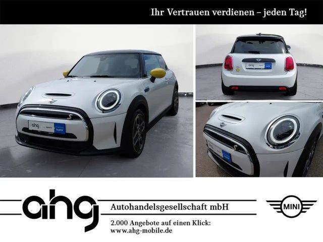 MINI Cooper E Cooper SE Classic Trim Navi Bluetooth PDC MP3 Sc 2023 Elektrisch