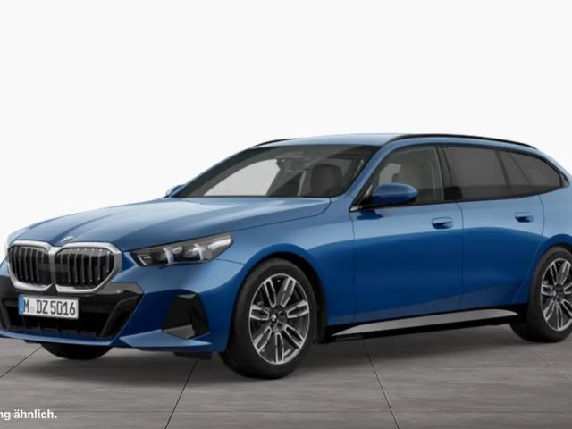 BMW 520 i Touring M SPORTPAKET °klimatisierte Sitze° Harma 2025 Benzine